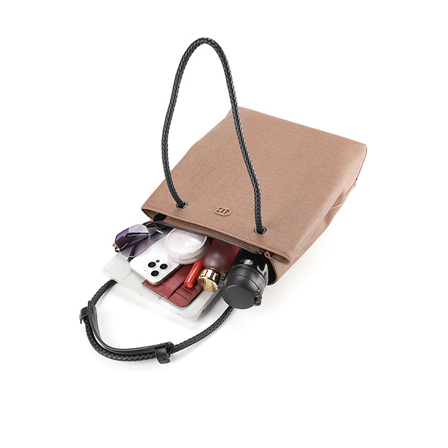 Carmia Shoulder Bag