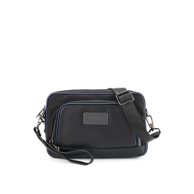 Josh Clutch In Black