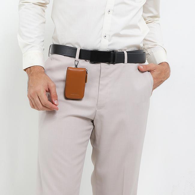 Tab Keyholder In Brown