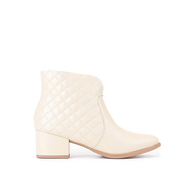Anne Morna In Cream
