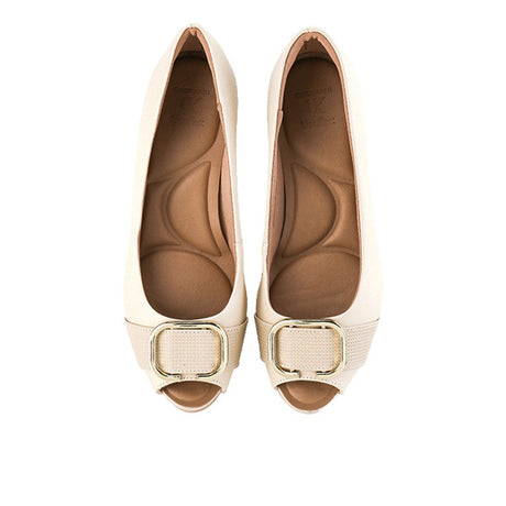 Amera Delisha In Cream