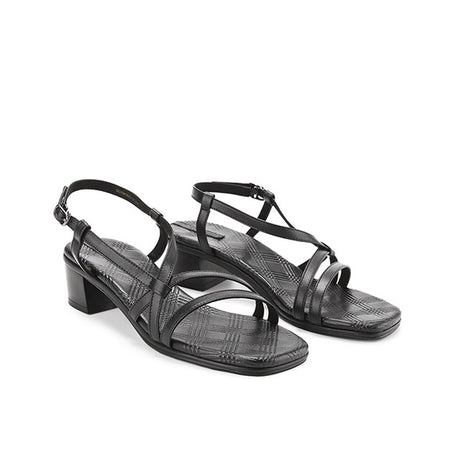 Matina Floda In Black