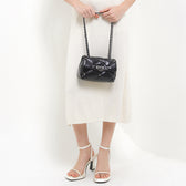 Bernice Shoulder Bag (M) In Black