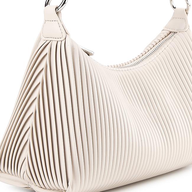 Barrera Shoulder Bag(M) In Cream