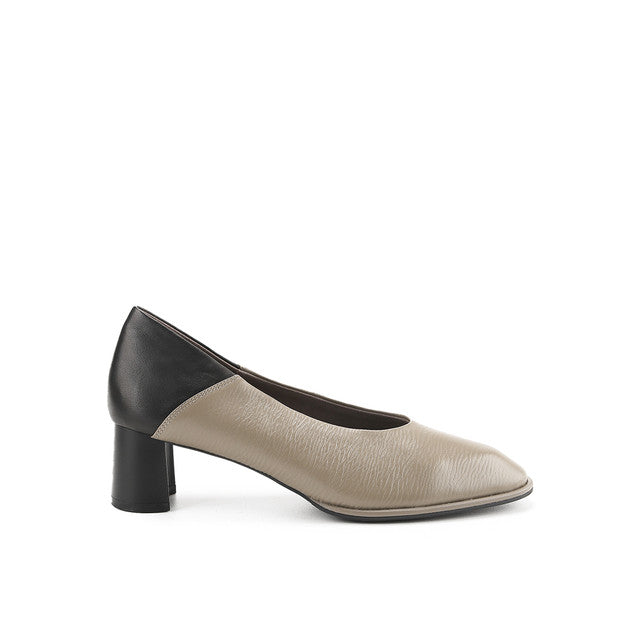 Beris Ginna In Taupe
