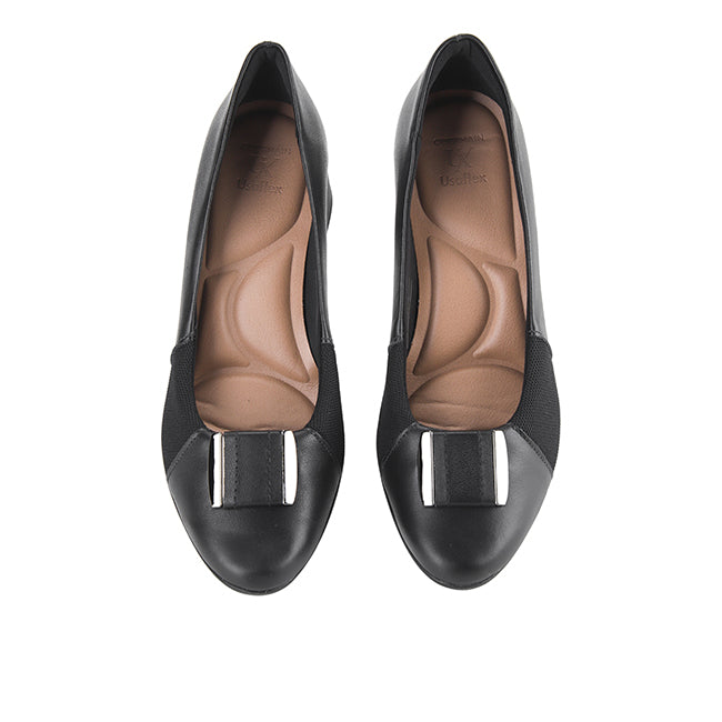 Adelia Fin