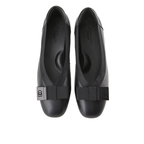 Della Joline In Black