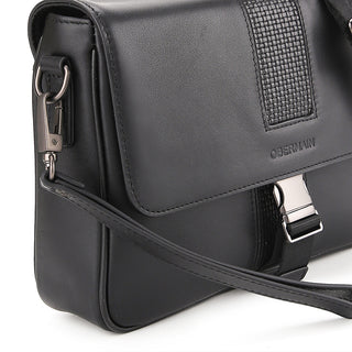 Larry Clutch-L In Black