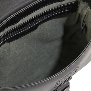 Larry Clutch-L In Black