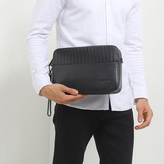 Amos Clutch - L In Black