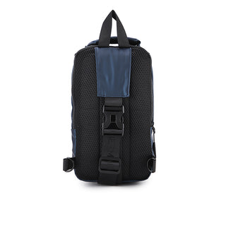 Tyce 3 Chest Bag In Navy