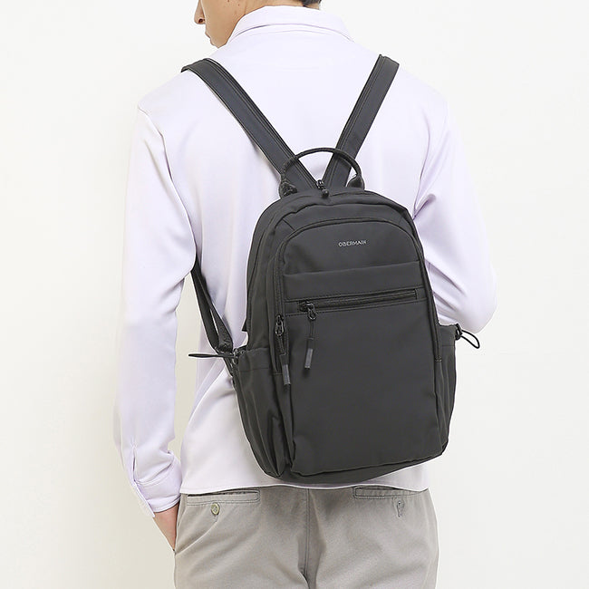 Kayden 1 Chest Bag In Black