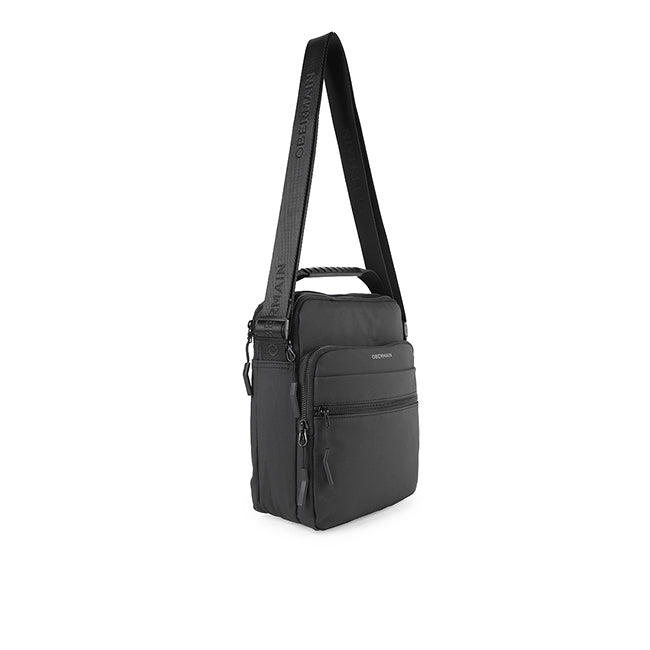 Kaleb 1 Sling Bag In Black