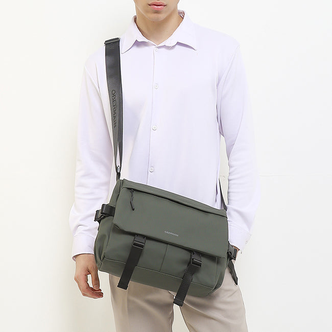 Kyler 2 Messenger Bag In Olive