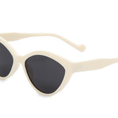 Belle Cat-Eye In Cream