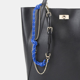 Gennie String Charm