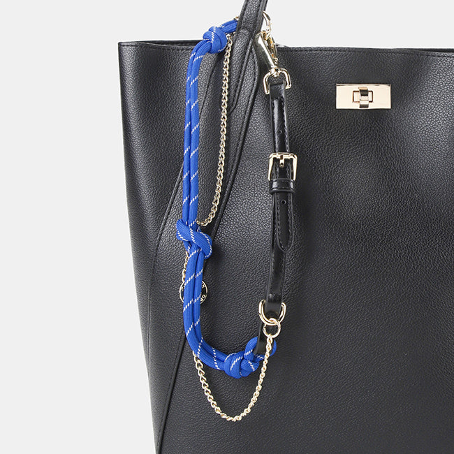Gennie String Charm