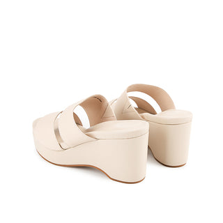 Millie Elanor In Beige