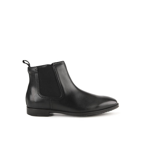 Antony Simon In Black