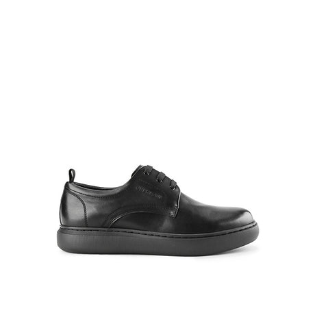Suton Jones Lace Up in Waxed Cow Leather