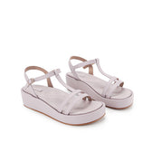 Maylin Floda In Lilac
