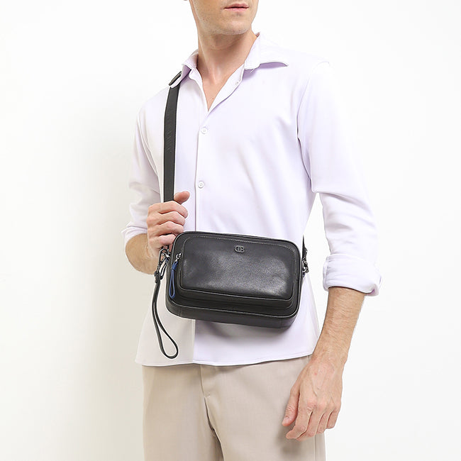 Dennis Clutch-L In Black