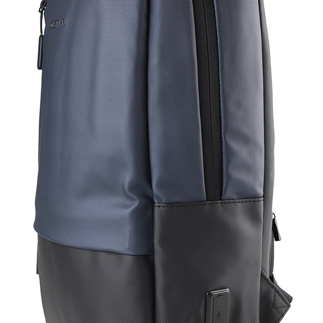 Kody 3 Backpack In Navy